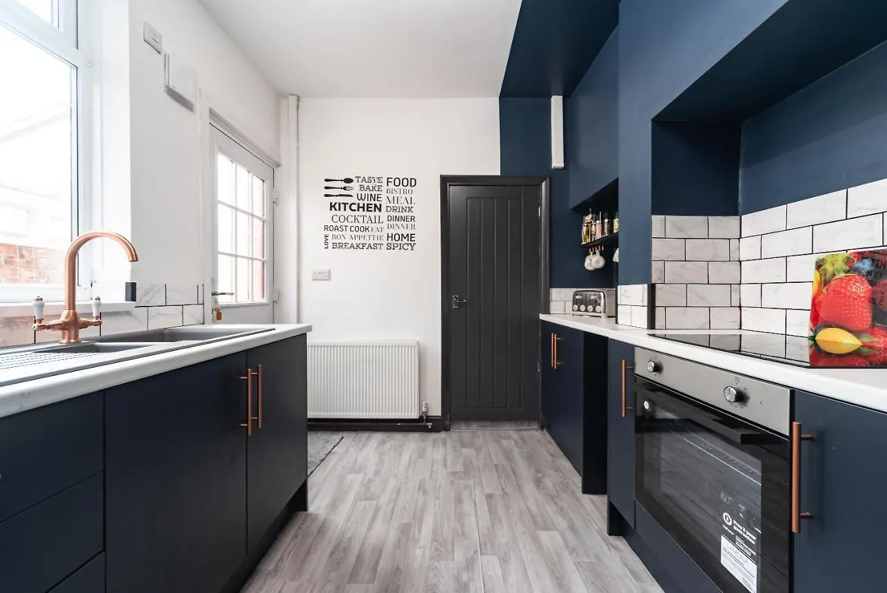 Ephphatha 4 Beds Central A63 3 Bedrms Free Wifi - Close To Hri And Mkm Stadium Kingston upon Hull United Kingdom