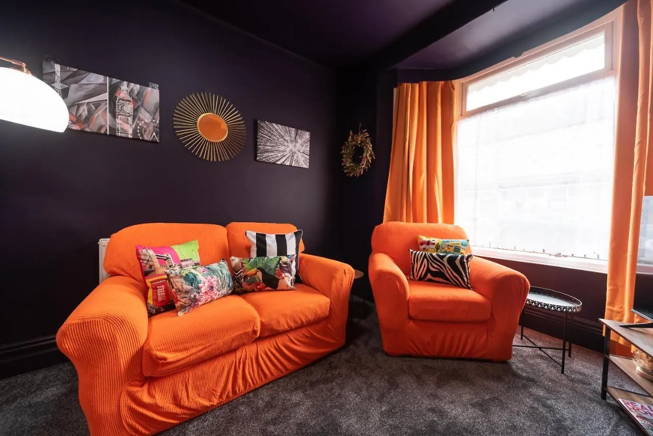 Ephphatha 4 Beds Central A63 3 Bedrms Free Wifi - Close To Hri And Mkm Stadium Kingston upon Hull