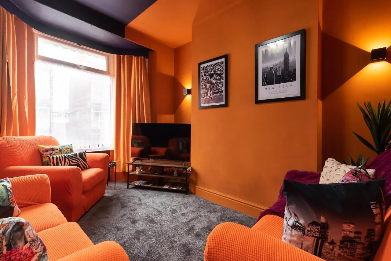 Ephphatha 4 Beds Central A63 3 Bedrms Free Wifi - Close To Hri And Mkm Stadium Kingston upon Hull